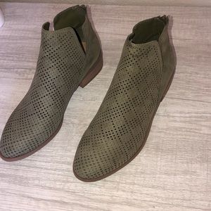 Olive green francescas booties- NEVER WORN